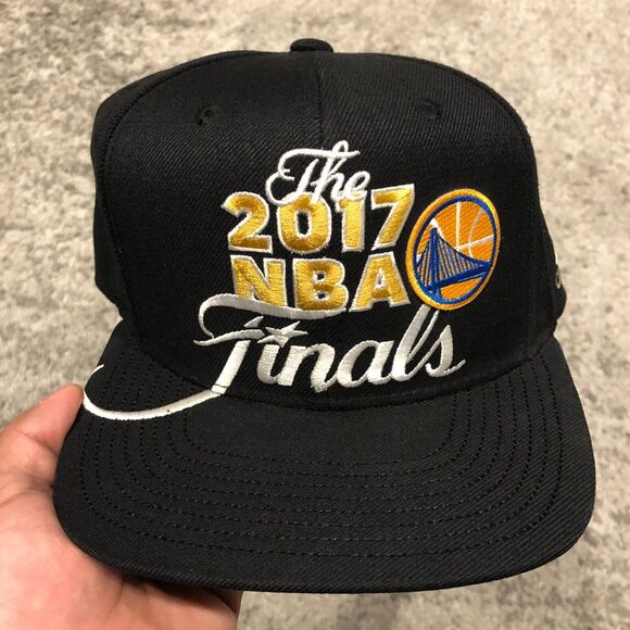 2017 Adidas Golden State Warriors NBA Finals Black Snapback Hat Cap Basketball - Picture 2 of 8